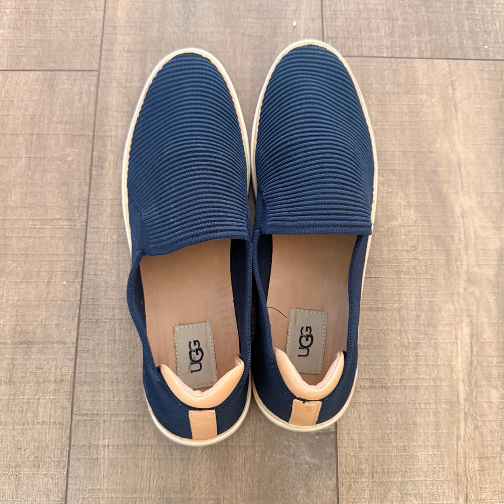 UGG Sammy Chevron Navy Blue Knit Slip On‎ Sneakers 1112259 Womens 11